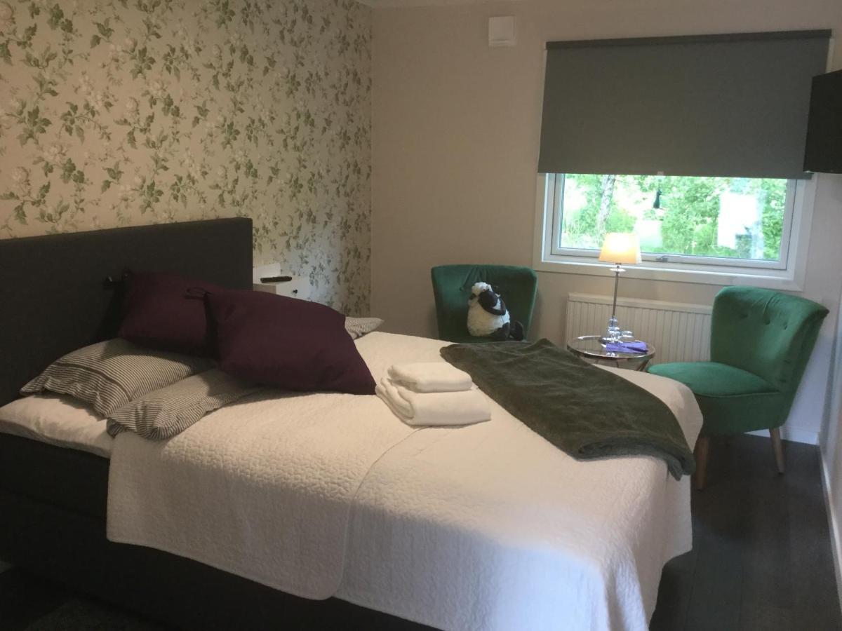 Bed And Breakfast Fyra Haestar Rättvik Zewnętrze zdjęcie