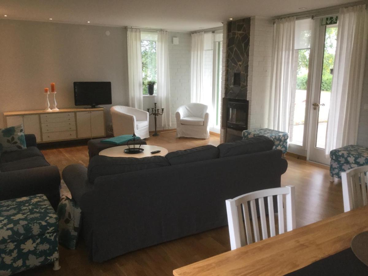 Bed And Breakfast Fyra Haestar Rättvik Zewnętrze zdjęcie