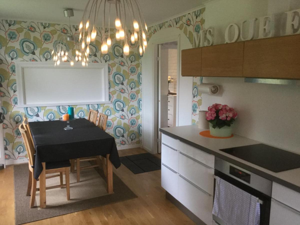 Bed And Breakfast Fyra Haestar Rättvik Zewnętrze zdjęcie