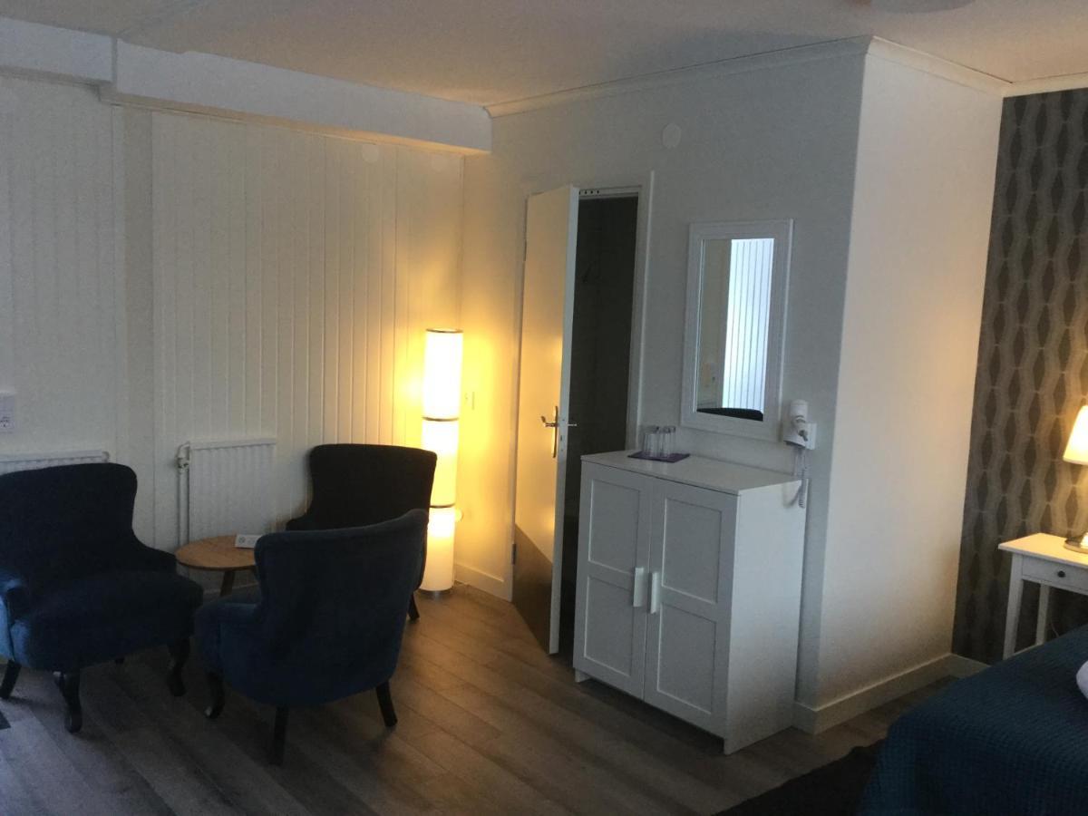 Bed And Breakfast Fyra Haestar Rättvik Zewnętrze zdjęcie